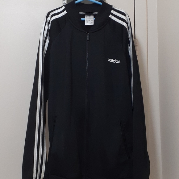 Adidas jacket - Picture 2 of 3